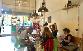 Privateroom#3-Beds#Aircon#Free-Wifi